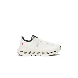 On Cloudtilt Sneaker in Pearl & Ice