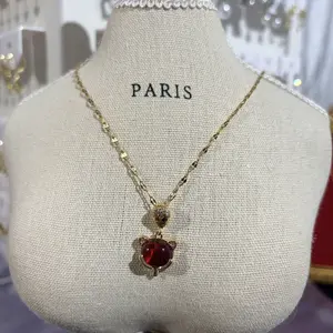 Simple Elegant Cubic Zirconia Titanium Steel Necklace for Women - Sleek Modern Look with Sparkle Gemstone