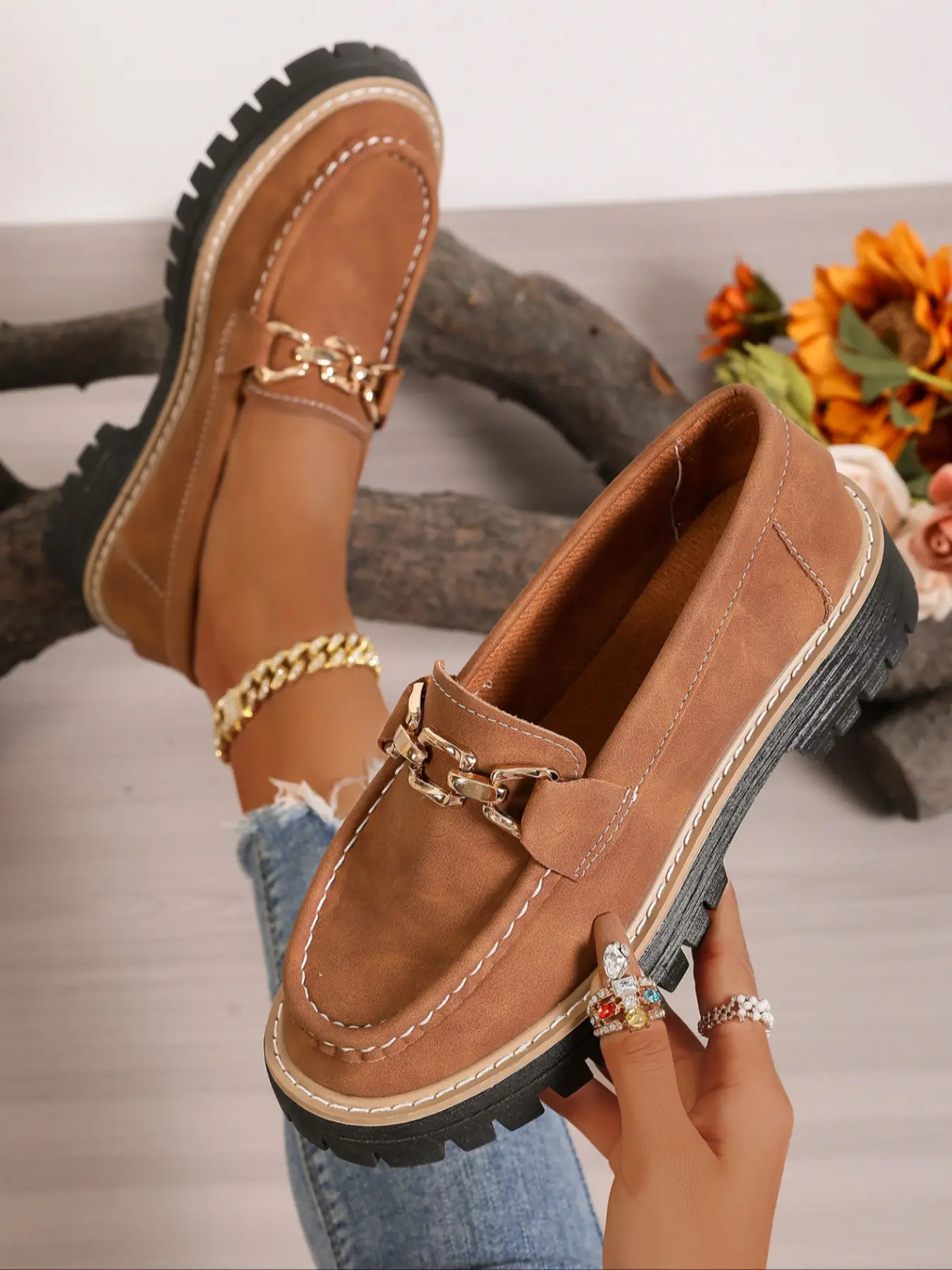 Women's Retro Metal Buckle Loafers, Soft Sole Anti-Slip Slip-On Shoes, Vintage Chic Shoes, Long Leg Look, Comfortable for Commuting & Dates
