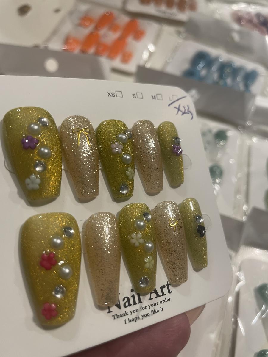 Item: L(long/medium), host:jojo, $19.99 20sets