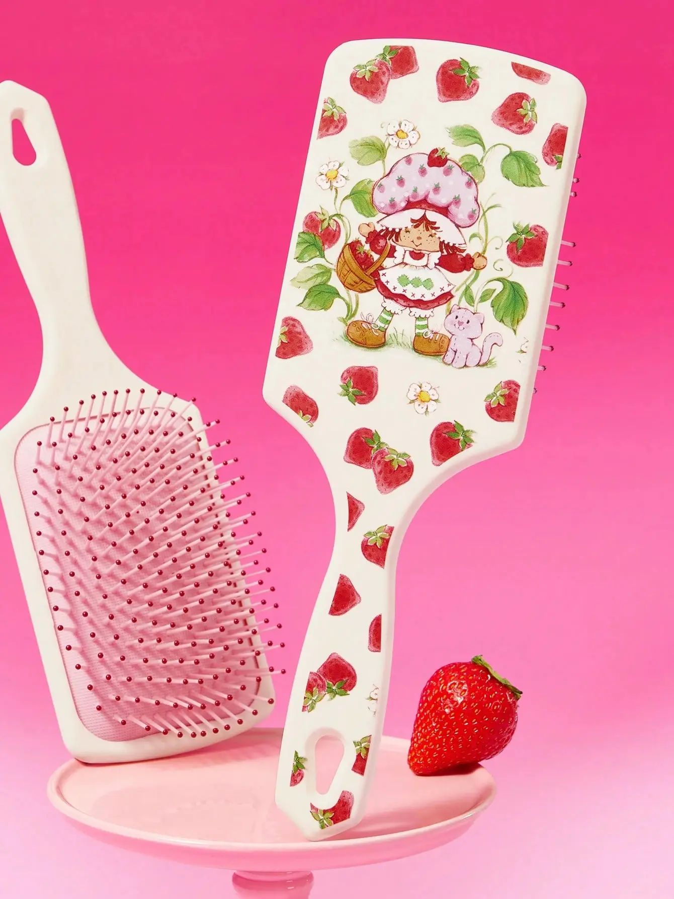 Strawberry Shortcake Printed Air Cushion Hair Brush, Paddle Detangler Comb With Soft Bristles, Anti-Static Hairbrush For Wet & Dry Hair