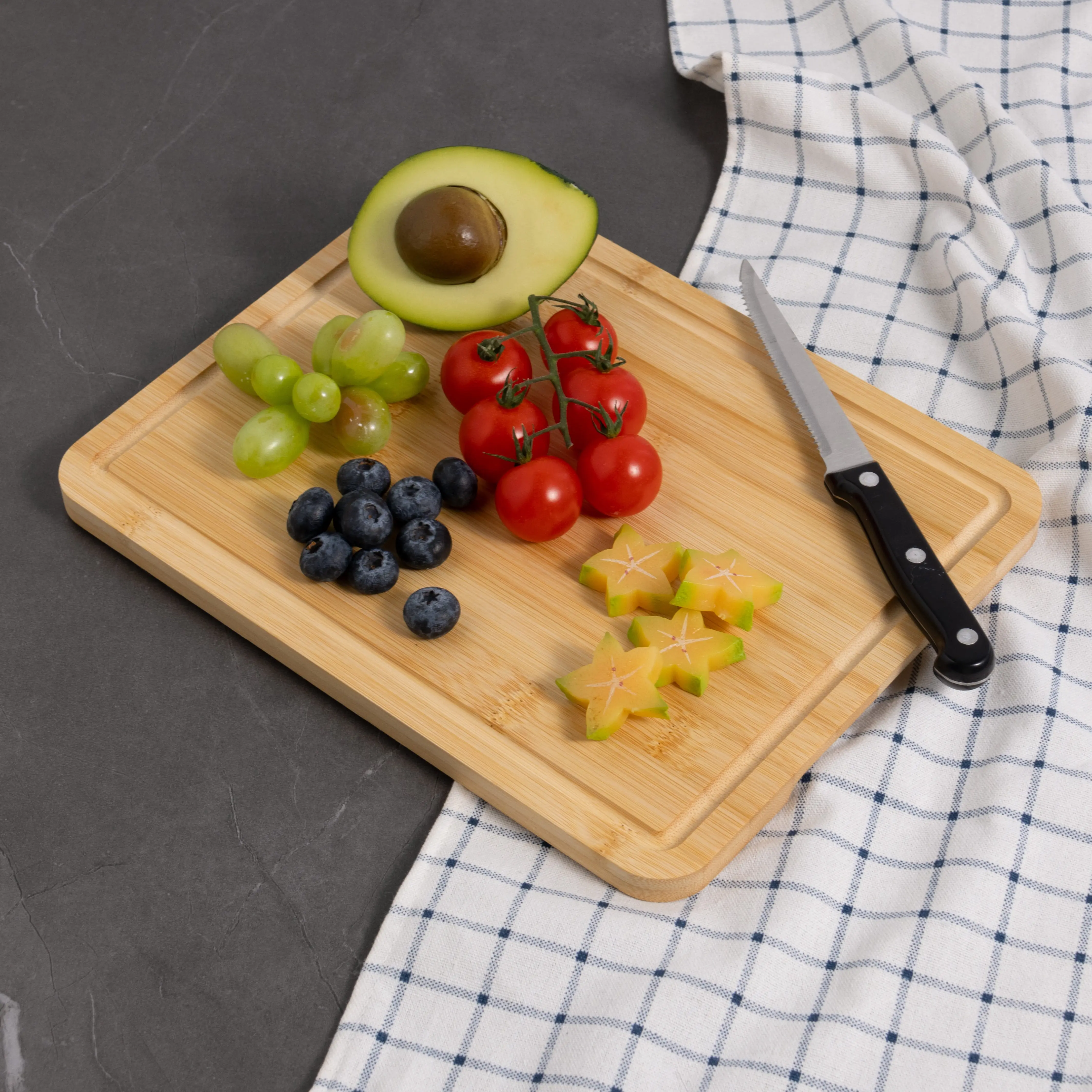 Mainstays Bamboo Cutting Board with Juice Groove and Non-Slip Feet, 8.5" x 11"
