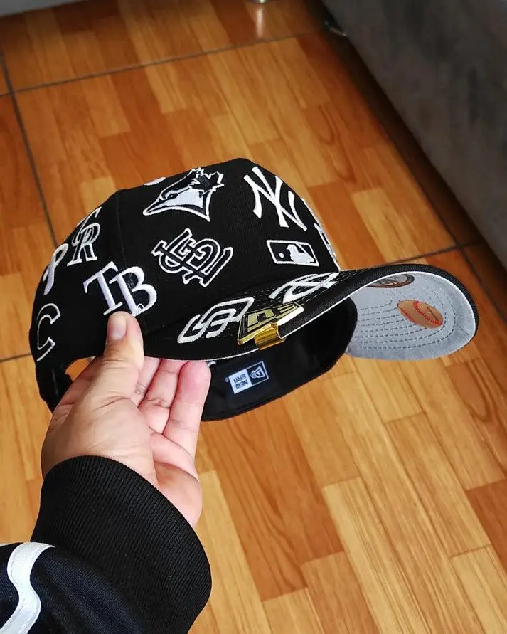 New Era Dodgers 59FIFTY Hat – Premium Embroidery Logo On Front, Side Patch Accent, Structured Crown Design, Stylish Urban Streetwear Cap For Casual Wear New Era Dodgers 59FIFTY Hat – Premium Embroidery Logo On Front, Side Patch Accent, Structured Crown Design, Stylish Urban Streetwear Cap For Casual Wear