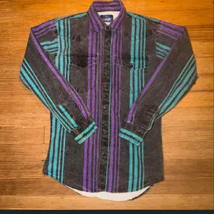 brushpopper shirt size small