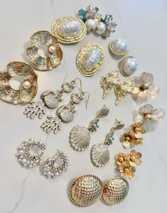 ESCOGE TUS ARETES DE $12 EN LIVE