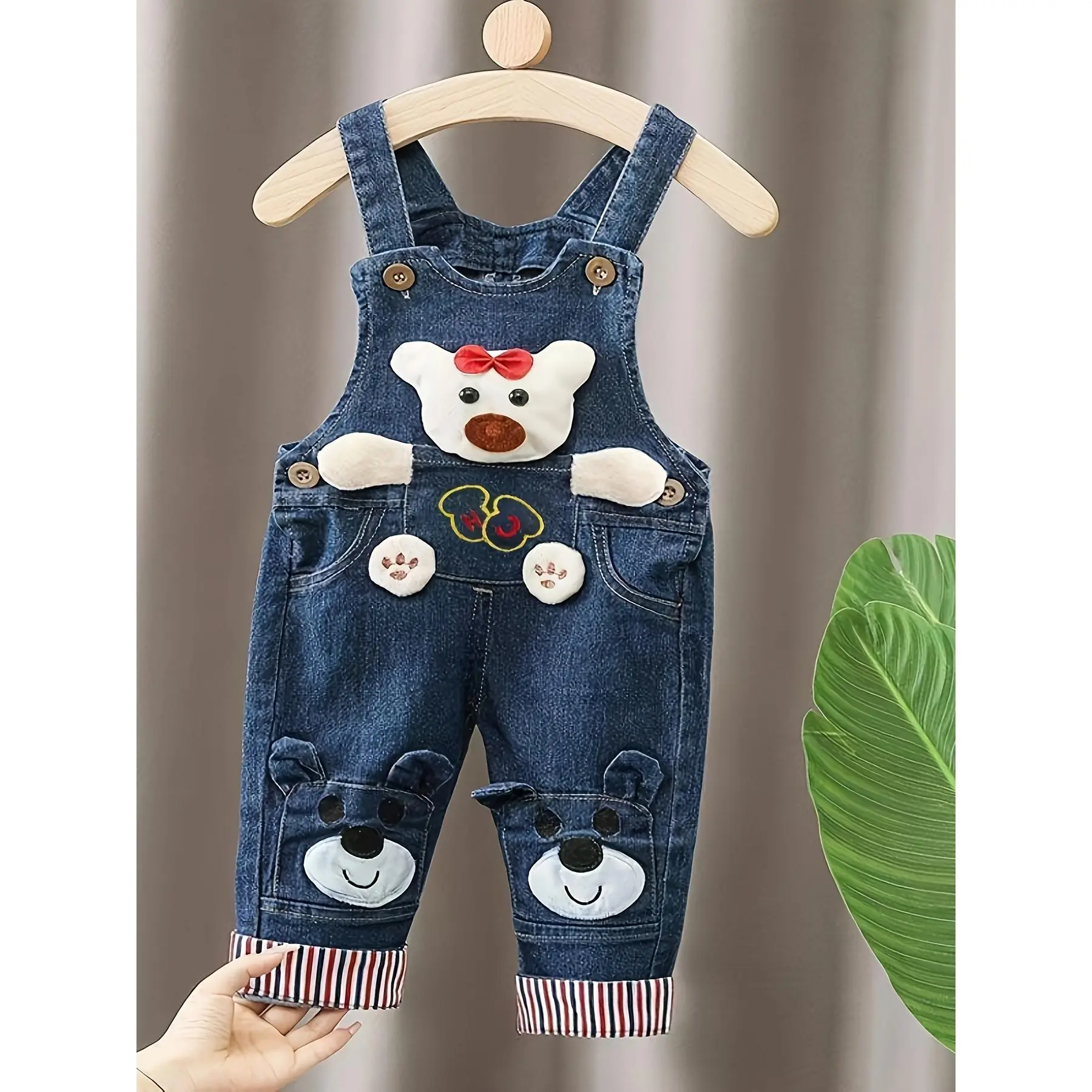 Boys' and Girls' Infant Navy Blue and Blue Bear Pattern Adjustable Shoulder Straps Open-Crotch Washable Denim Overalls Denim Jumpsuit Overalls Suitable for Outdoor Wear, Perfect for Outdoor