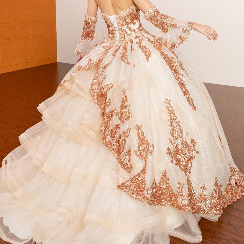 NO.25 Quinceanera Dress Green Red Champagne Removable Bell Sleeves Ball Gown Dress