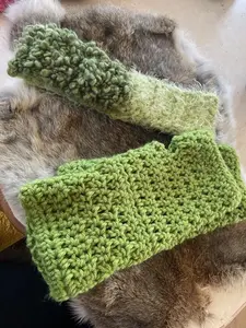Crochet Fingerless Gloves