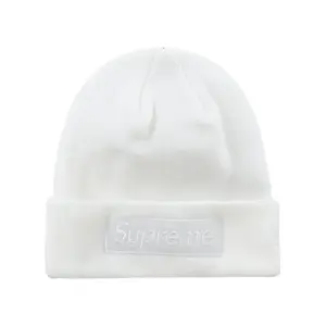 Supreme New Era Box Logo Beanie (FW23) White