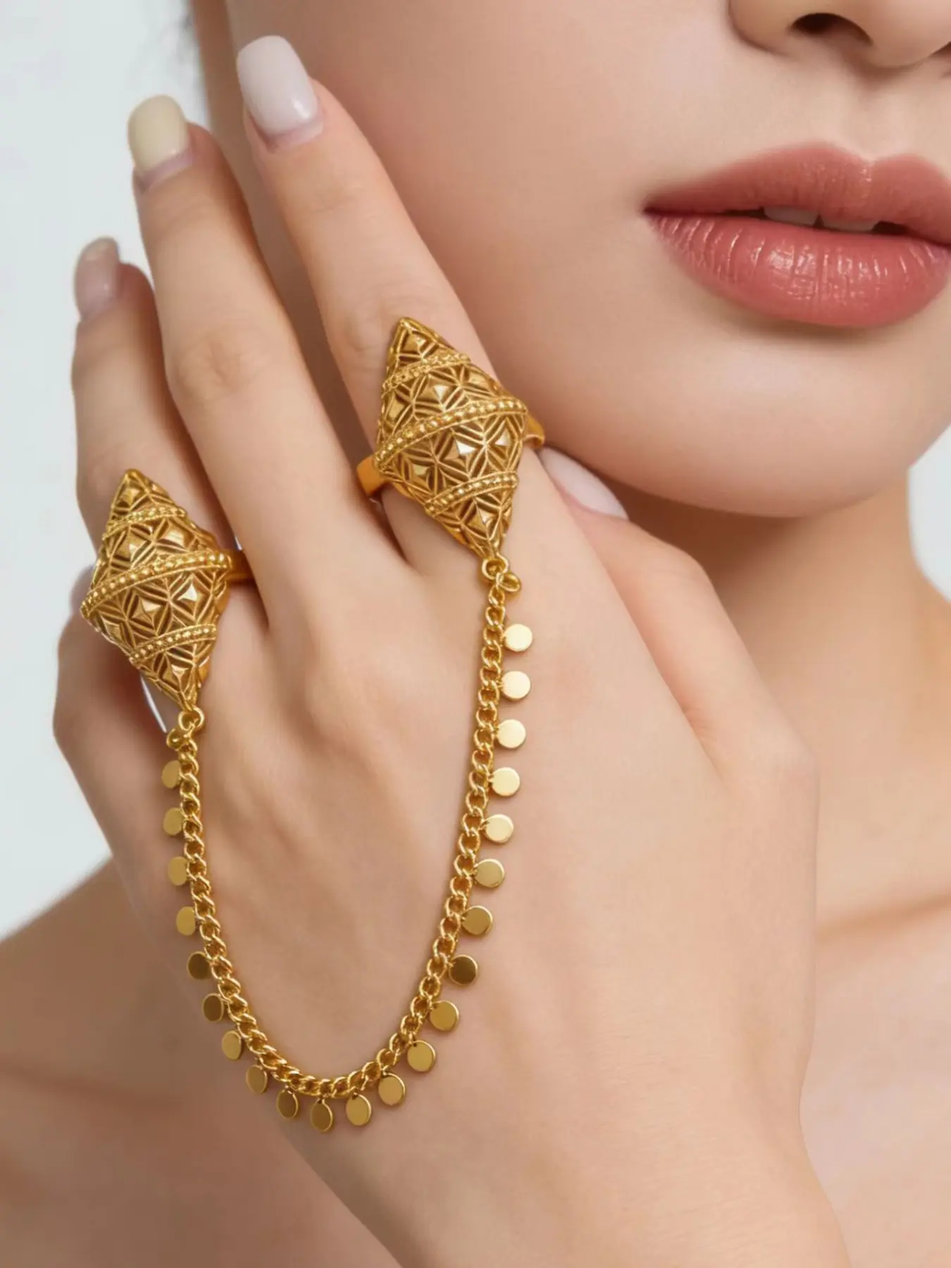 Vintage Court Style Luxurious Copper Ring with Synthetic Zircon, Plated, Hollow Out Gemstone Design, Ethnic Wedding Accessory, Zircon Jewelry, Artificial Zircon Ring, Elegant Ring, Beautiful Rings