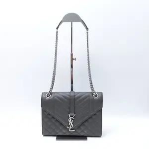 Pre-owned Yves Saint Laurent Calfskin Shoulder Bags Saint Laurent Envelope Grey Leather Shoulder Bag T10420140