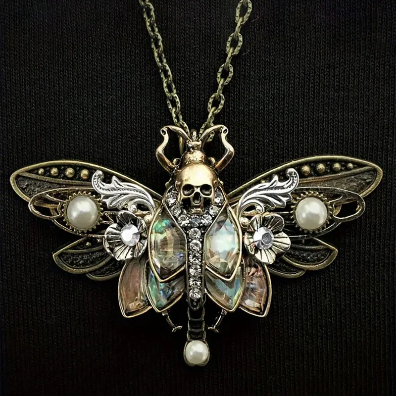 Vintage Gothic Pearl Skull Moth Pendant Necklace, Bronze Color Punk Design, Unisex Fashion Jewelry Party, Geometric Casual Style