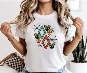 Mid Century Atomic Minnie T-Shirt | Comfort Colors Vacation Tee