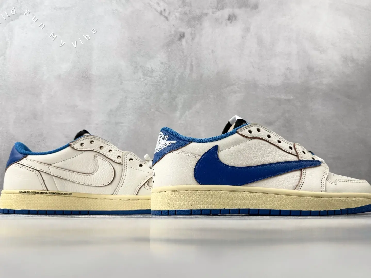 Off White Smooth Leather Low Top Retro Skate Sneakers Royal Blue Inverted Swoosh Logo Matching Blue Collar Lining Vintage Cream Rubber Midsole Two Tone College Casual Flat Footwear Unisex Daily Lifestyle Shoes