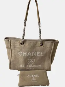 Pre-owned CHANEL Fabric Tote Bags Deauville Tote with Pouch