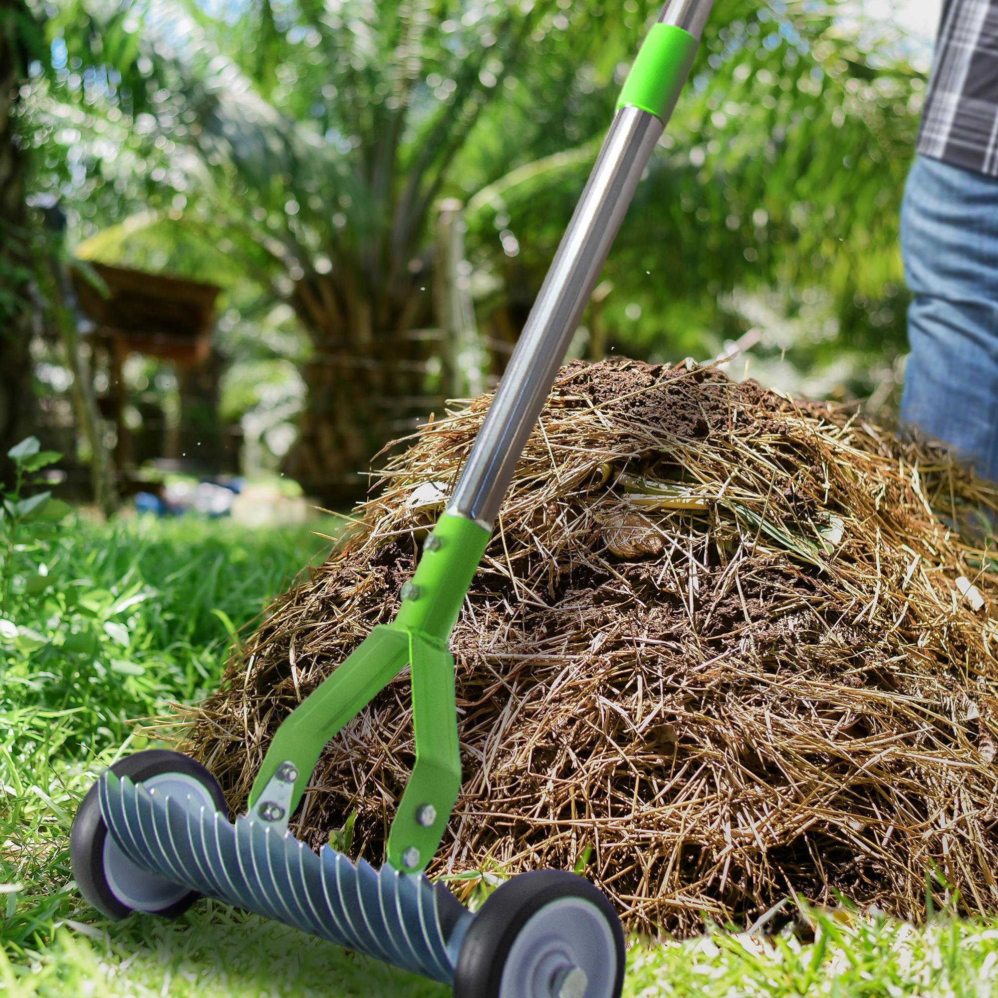 【seckill19%】Lawn rake, adjustable gardening rake head, 38inch to 65inch handle with wheels, 21 and 11 double-sided steel teeth, heavy-duty weeding rake suitable for both cold and warm season lawns, used for landscaping and lawn maintenance (green)