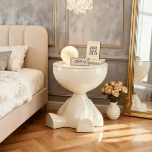Modern Minimalist Mini Side Table, Creative Multifunctional Storage Table, Living Room Small Coffee Table Bedroom Nightstand, Balcony Home Storage Side Table, Lightweight Space-Saving Easy-Care, Small-Space Home Essential