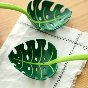Creative Green Leaf Colander Turtle Back Leaf Spoon Lo Noodle Spoon Spoon Colander Spoon, Noodle Spoon for Pasta Noddle Salad Soups, Harvest Festival Creative Turtle Leaf Spoon, Halloween Supplies, Kitchen Supplies, Plastic Spoons