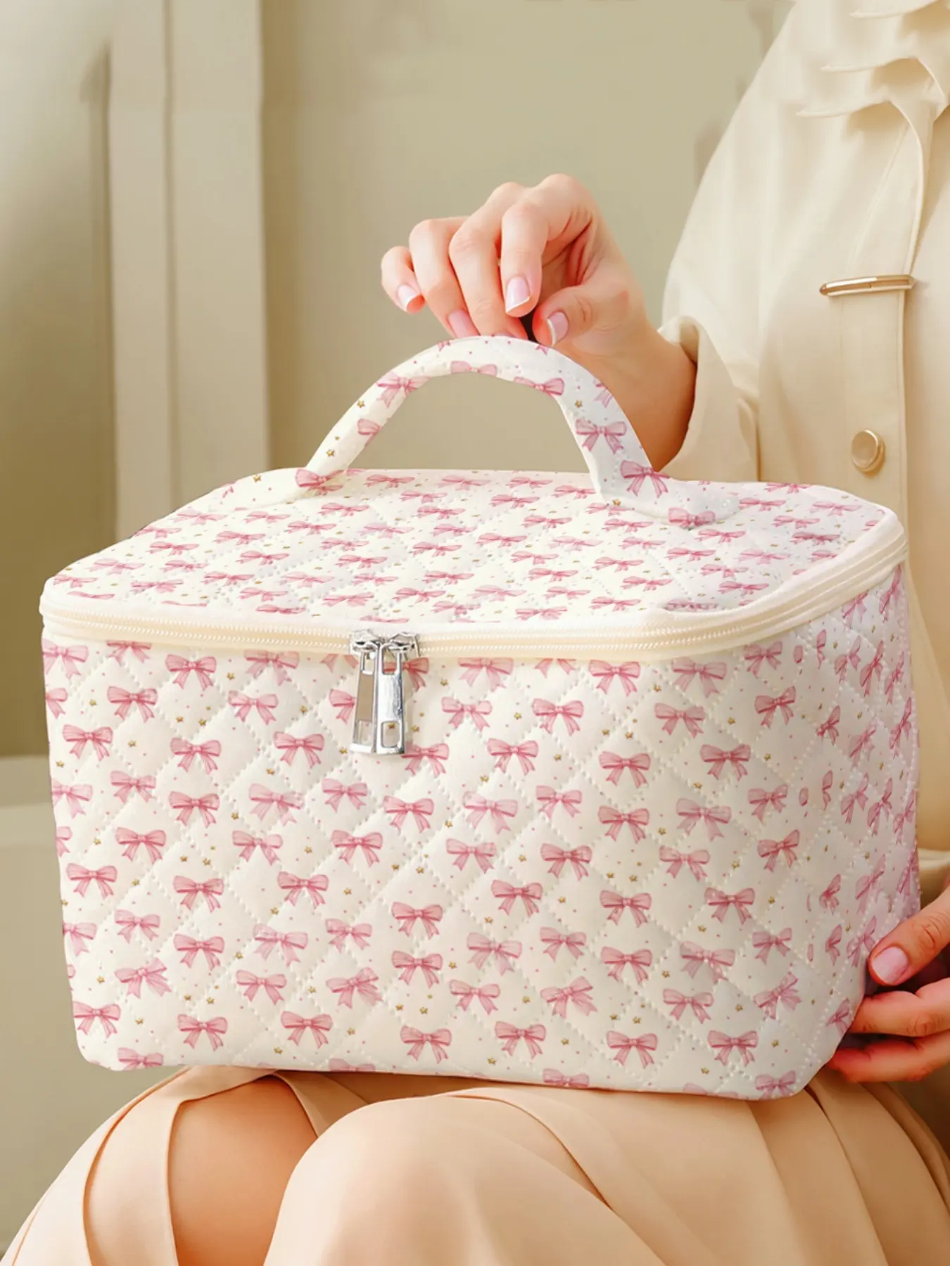 1 piece of portable travel cosmetic bag, brush and accessory organizer with 2D printed pink bow pattern, storage box toolbox, large capacity travel toiletry storage bag, cute and fashionable makeup bag