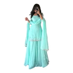 The Sarara Kurtha Set The Sarara Kurtha Set