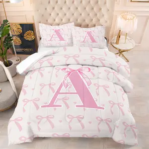 2/3Pcs Pink Bow & Monogram "A-Z" Print Comforter Set, Soft Microfiber Quilt with Pillowcases (Pillows Not Included), Coquette Aesthetic Bedding Set for Bedroom & Dorm, All-Season Warmth, Ideal Gift for Girls & Women