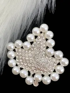 Women's Fashion Alloy Silver Color Maple Leaf Rhinestone Faux Pearl Brooch Pin, Elegant Simple Design, Perfect for Daily Gatherings, Flower Brooch