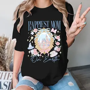 Happiest Mom On Earth Graphic Tee Women Cotton Short Sleeve Crewneck Shirt Cute Floral Castle Print Mom Life Casual Everyday Outfit Mother Day Gift