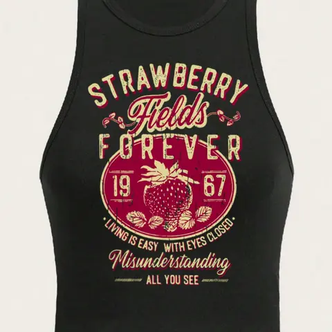 Women's Vintage Strawberry Print Round Neck Tank Top, Casual Elegant Sleeveless Crop Top for Summer, Ladies Clothes for Daily Wear, Casual Sleeveless Cropped Tank Tops
