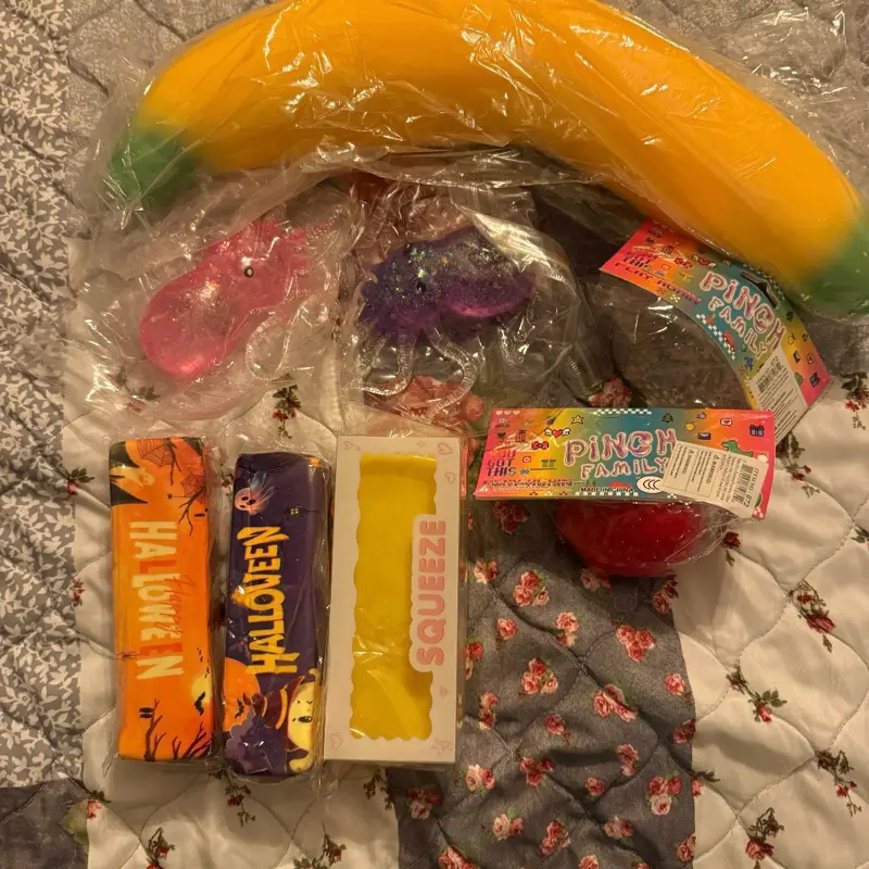 A.squishy bundle unbranded