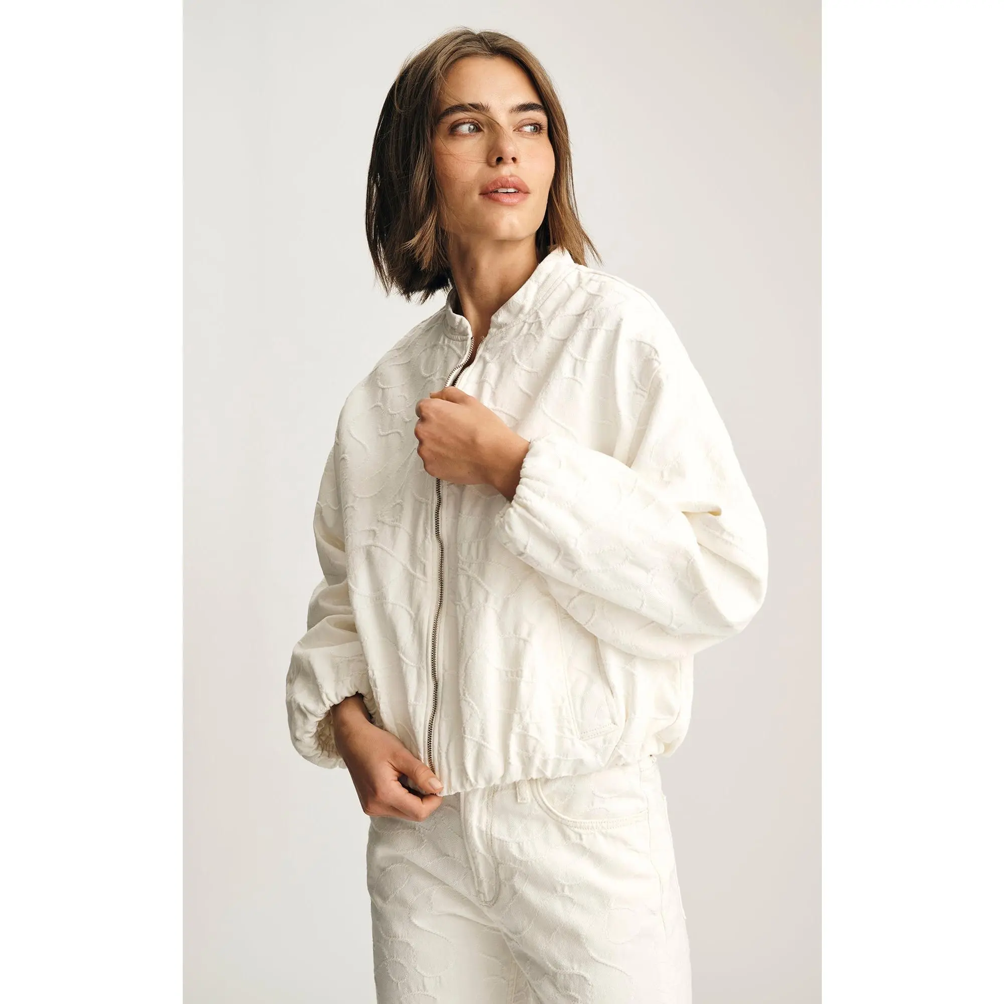 NICOLETTE BOMBER JACKET IN BEIGE EMBROIDERED DENIM
