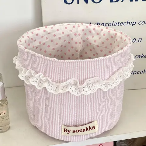 Cute Quilted Makeup Storage Basket, Scalloped Multifunctional Organizing Large Capacity Storage Basket, Desktop Storage Organizer for Home Office, Home Organization Containers