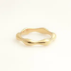 Wave Band Ring