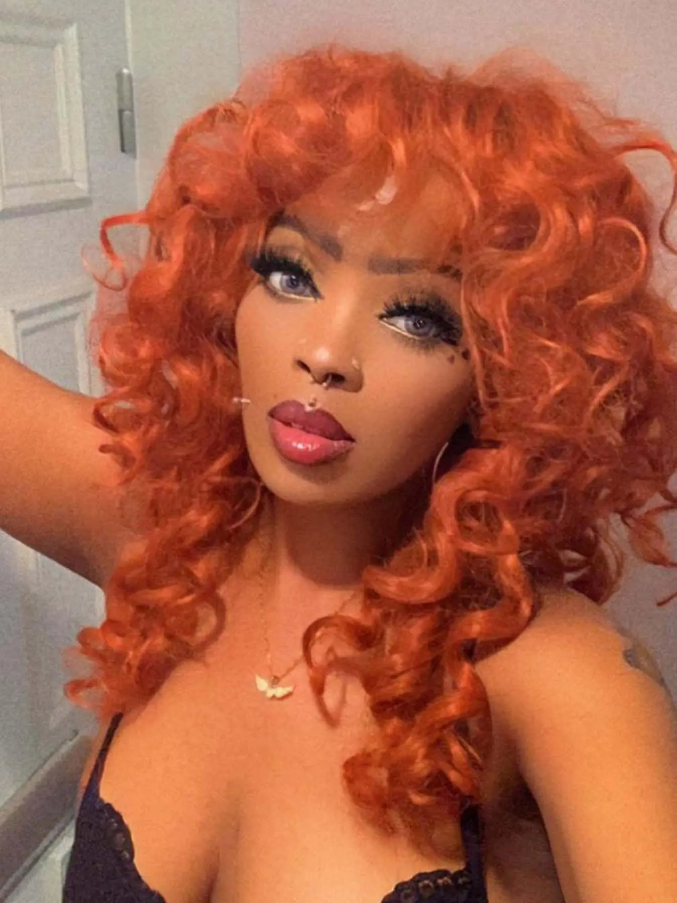 Summer Exclusive:Curly Wigs for Women, Curled Synthetic Wig, Long Fluffy Hair Wig with Bouncy Curls, Kinky Curly Wig, Synthetic Full Machine Wigs for Party, Daily Use, Perfect Costume Wig, Fashion Fluffy Wigs, Gorgeous Fluffy Wigs