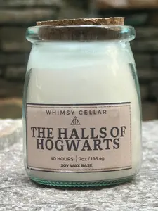 The Halls of Hogwarts Candle