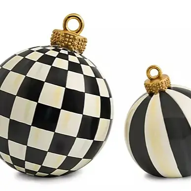 Courtly