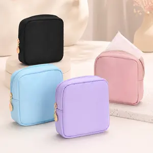 Portable Sanitary Pad Storage Pouch for Women Large Capacity Period Organizer Bag Zipper Feminine Hygiene Case Compact Menstrual Pad Holder Travel Purse Insert Discreet Daily Essentials Pouch Multi Color