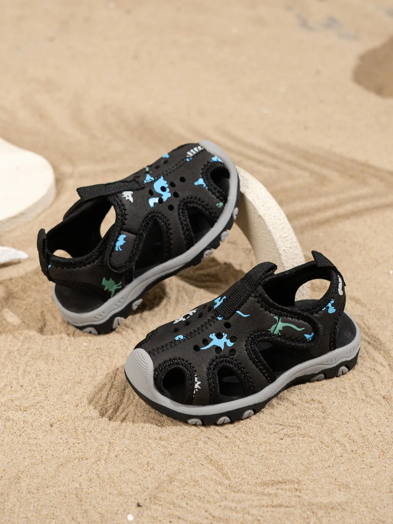 Anti-Slip Infant Sandals Summer Clearance Summer Trend Baby Sandals, Kids Shoes, Breathable Closed-Toe Beach Shoes, Easy-Wear Velcro Strap, Anti-Slip Casual Cool Footwear for Babies