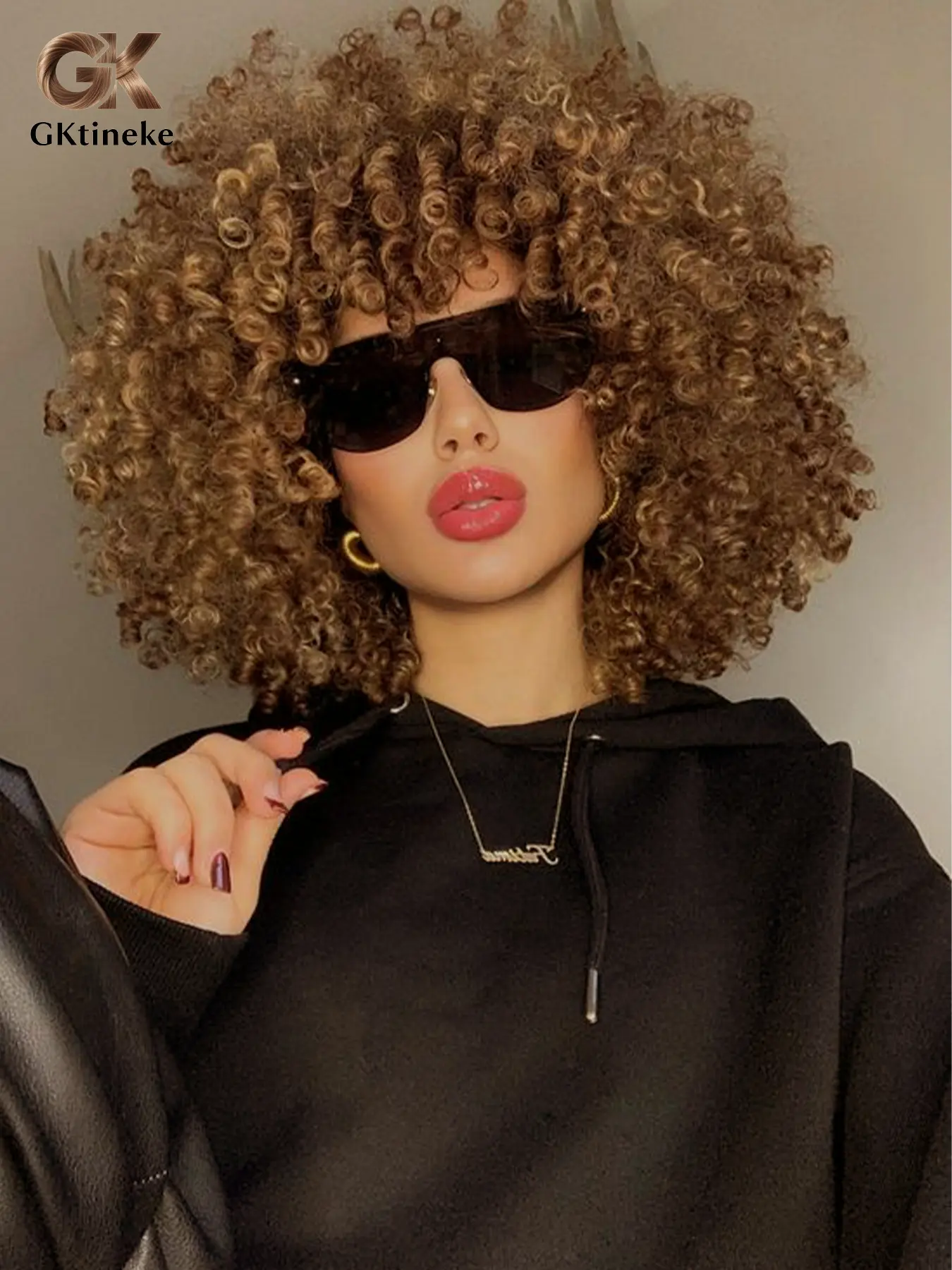 Gktineke Afro Kinky Curly Wig Synthetic Heat Resistant Wig, Curled Synthetic Wig, Women's Curly Short Hair Wig with Bangs, 10-14 Inches High Density Fashion Wig, Coily Textured Wigs, Synthetic Machine Wigs