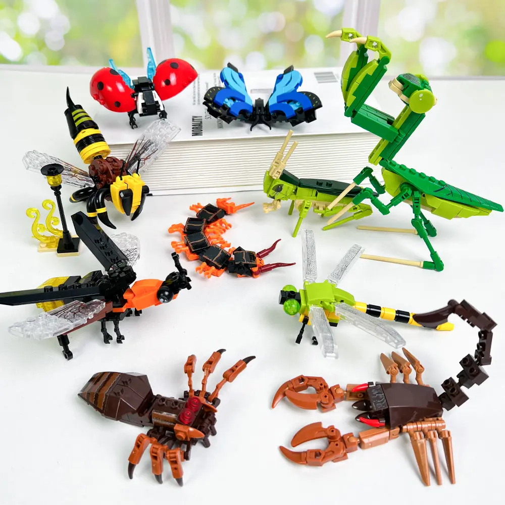 Miniature Insect Building Block Set, Includes Butterfly, Bee, Grasshopper, Spider, Scorpion, Dragonfly, Home Decor, Creative Building Blocks, Creative Gift, Variety of Insects, Building Sets