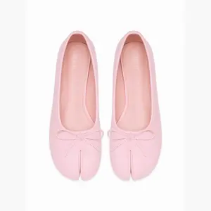 Cider BOWKNOT DECOR SPLIT TOE MARY JANE FLATS