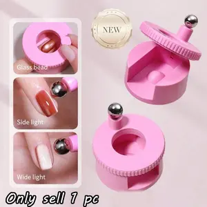 New rotating cat-eye nail art tool, automatically attaching cat-eye nail art pen with strong magnetism, easily creates wide gloss, full gloss, and French cat-eye styles. A nail art beginner's accessory, Manicure and a Mother's Day gift.