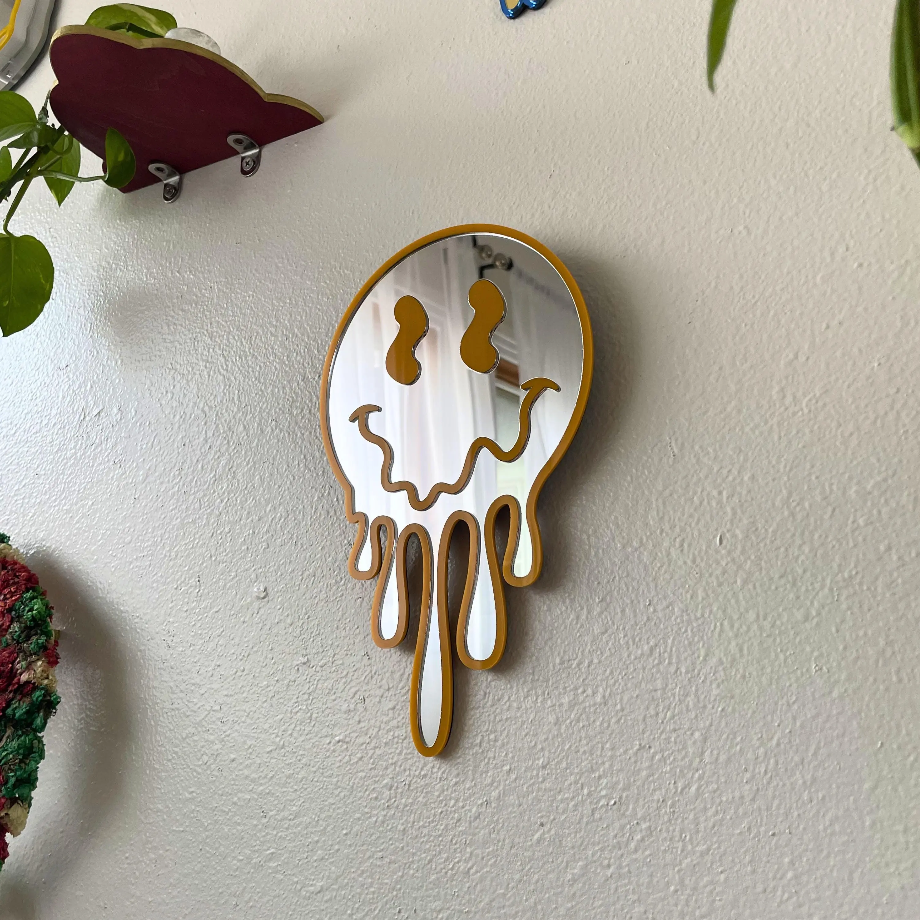 Silver Drip Smiley Acrylic Mirror, Retro Home Decor for Room