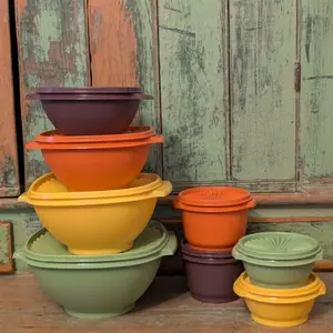 Servalier Bowls - Stackable Plastic Mixing Bowls with Lids in Pastel Colors for Kitchen Use Serving Tableware
