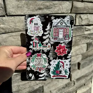 Spooky Christmas Kindle Clear Case Insert