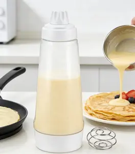 Hand-crank batter dispenser, small kitchen tool for home use, easy to operate, pancake dispenser with mixing ball, suitable for baking—ideal for making cupcakes, pancakes, batter, and more.