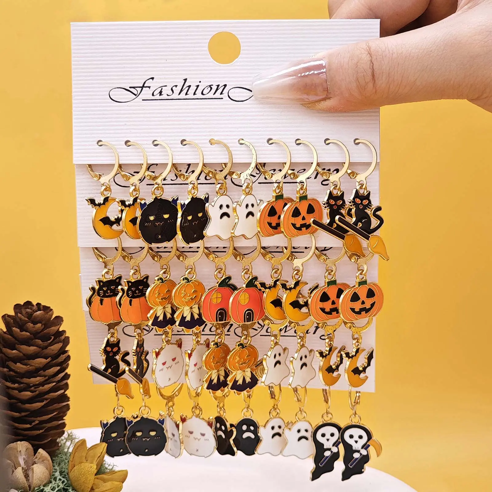 Personalized creative and diverse retro holiday earrings set ghost demon pumpkin punk niche simple female accessories