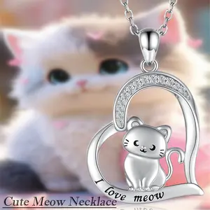 1Pc Heart Shaped Crescent Eye Cat Pendant Necklace for Women Exquisite Pet Kitten Jewelry Unique Cat Lover Birthday Holiday Gift