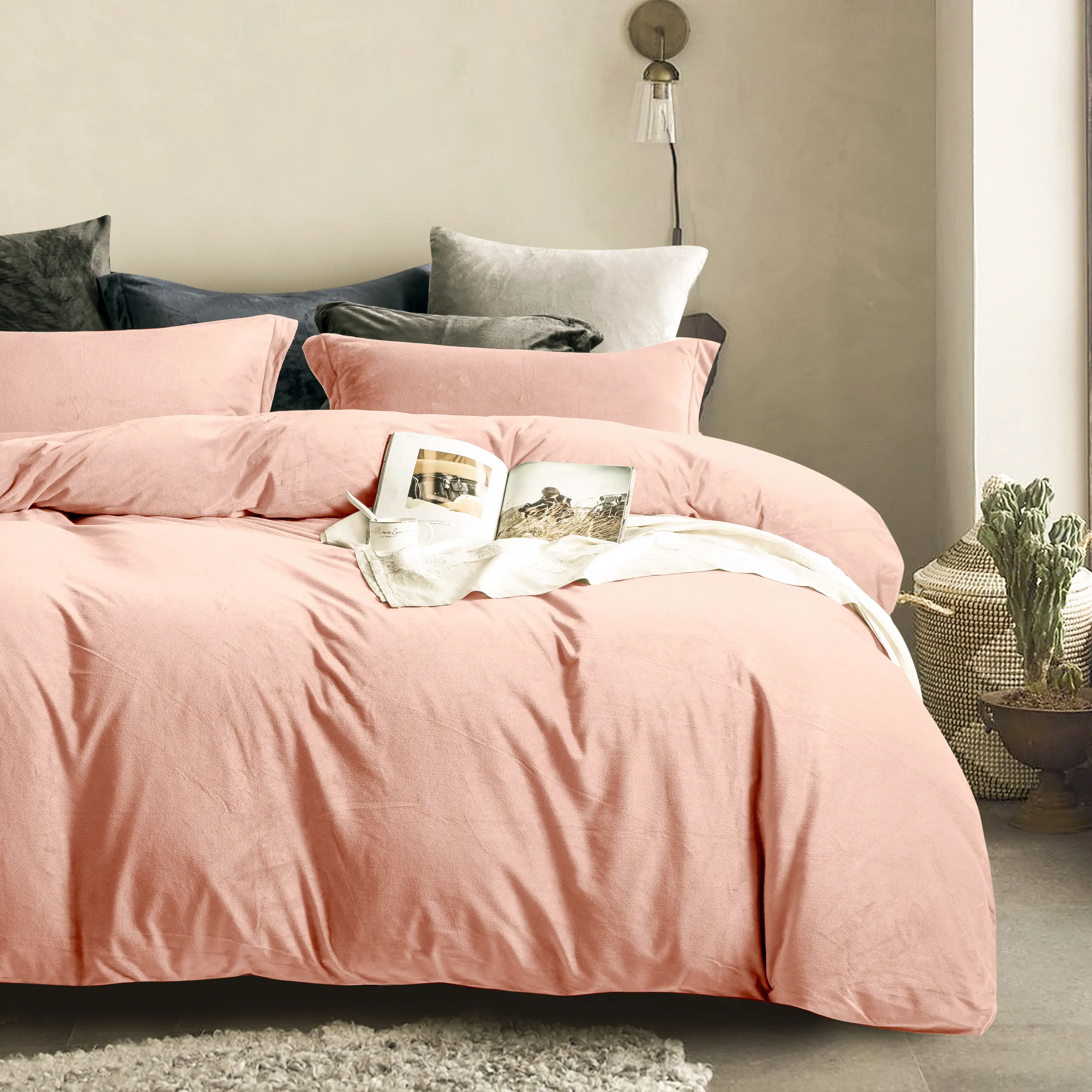 NTBAY 3-Piece Velvet Flannel Duvet Cover Set - Zipper-Enclosed Comforter Cover, Comfy Bedding Sets