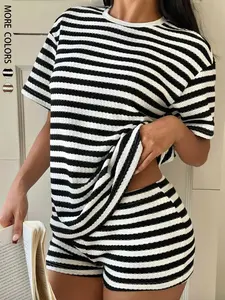 2pcs/Set Women's Casual Loose Striped Short Sleeve T-Shirt And Shorts Casual Outfit Style, Summer Set，Comfortable and Stylish, Perfect for Daily Wear, Everyday, Ideal for Relaxing at Home or Leisure Time