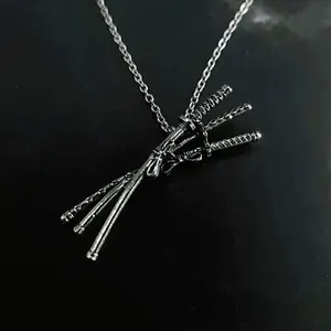 Vintage Anime Engraved Roronoa Zoro Necklace, Japanese Samurai Sword Pendant Jewelry, Men's Fashion Wholesale Accessory, Anime Engraved Necklaces